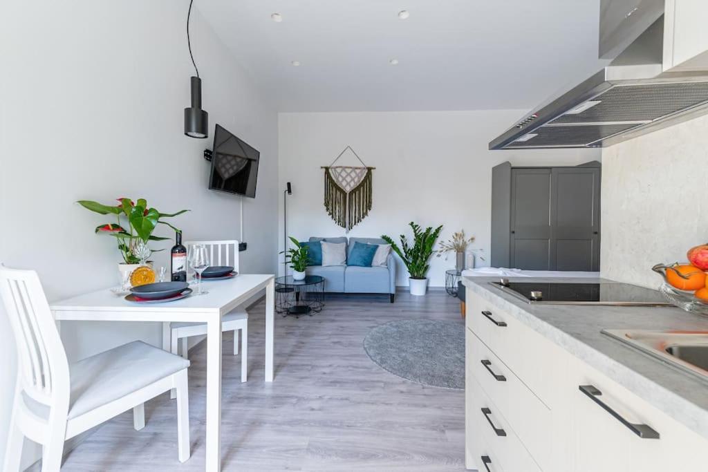 Elegant Fully Equipped Apartment Near City Centre Iráclio Exterior foto